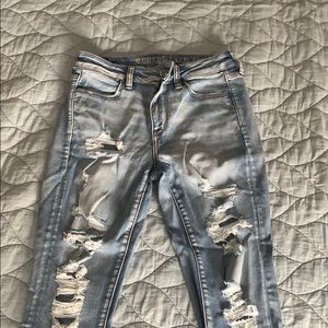 American eagle super stretch ripped jeans